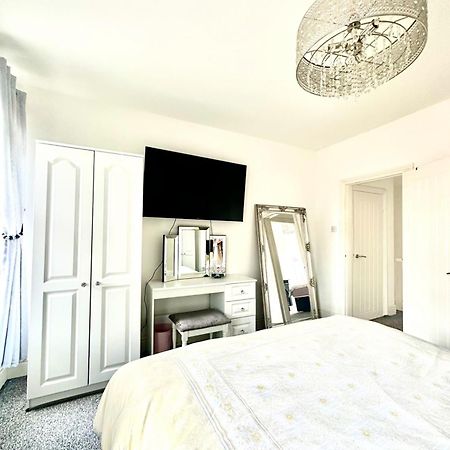 Arthur Street, Stylish 3 Bedroom House Кингстон-апон-Халл Экстерьер фото